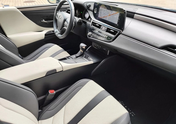 Lexus ES cena 199900 przebieg: 51114, rok produkcji 2021 z Izbica Kujawska małe 562
